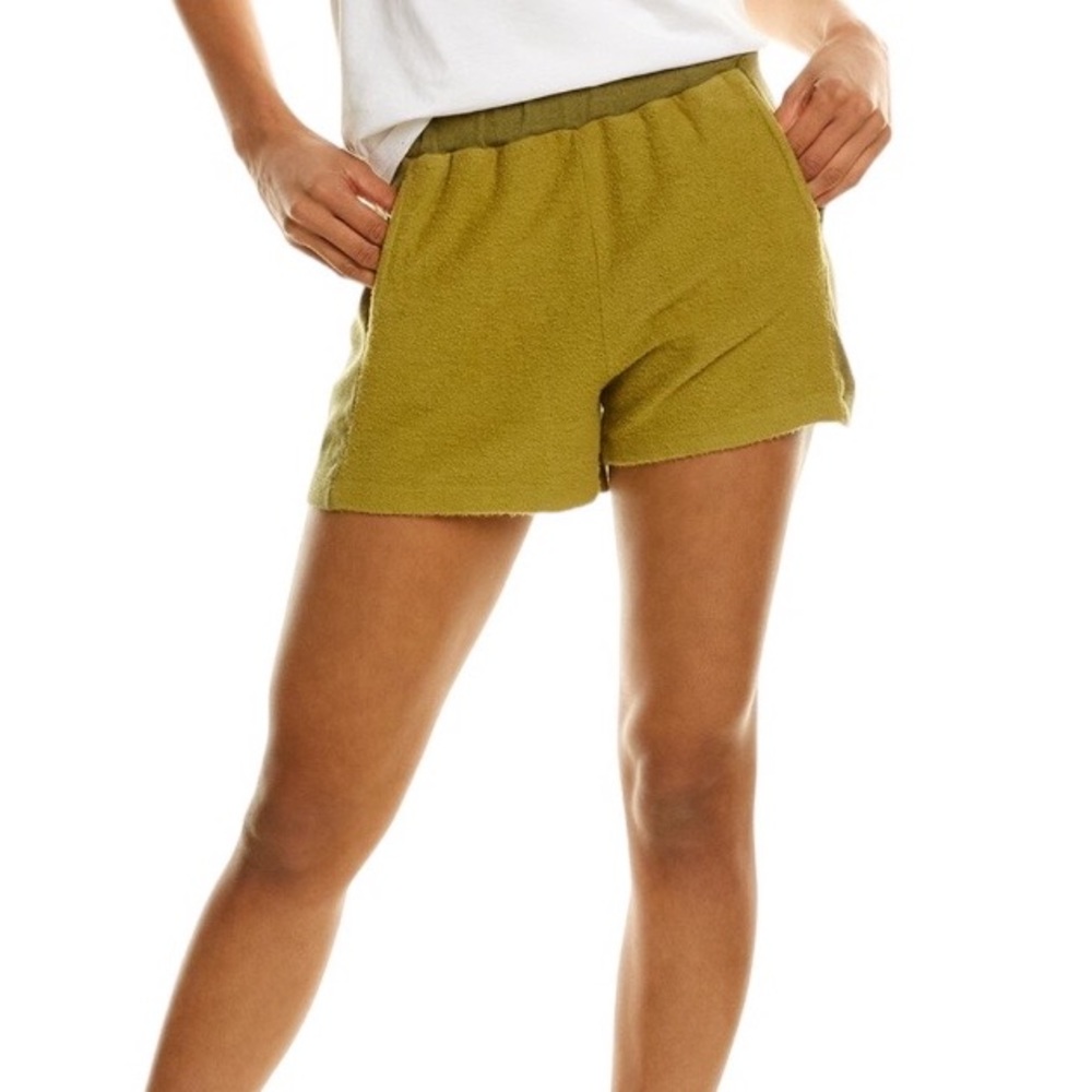 Monrow Reversed super soft fleece shorts SZ M